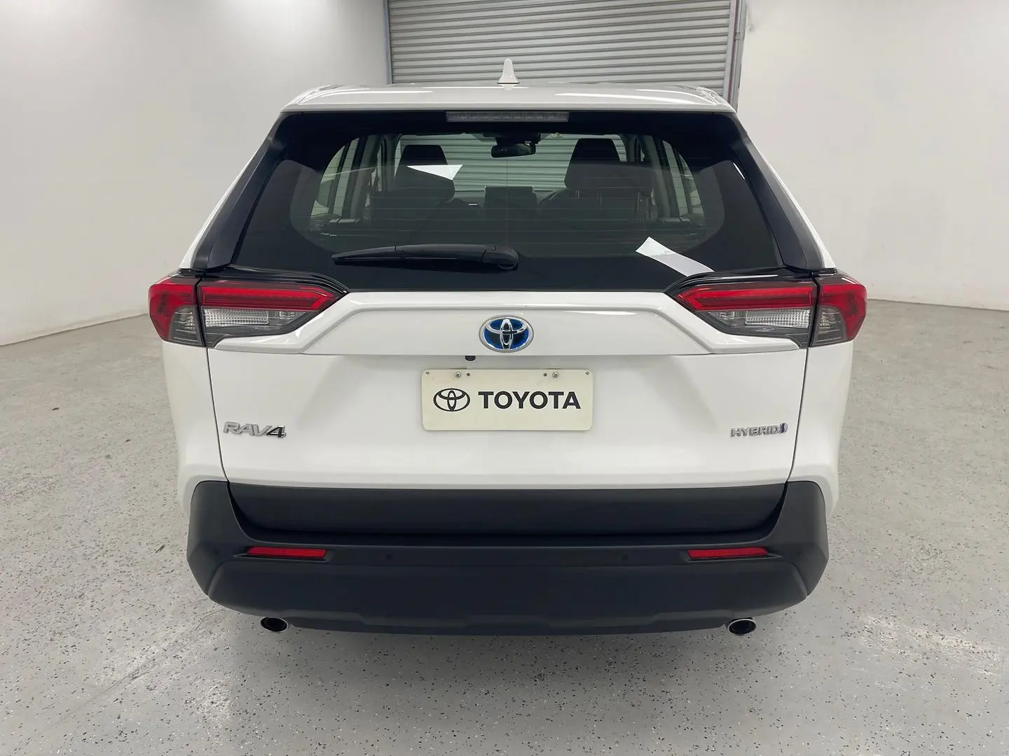 2024 Toyota RAV4 Gallery Image 4