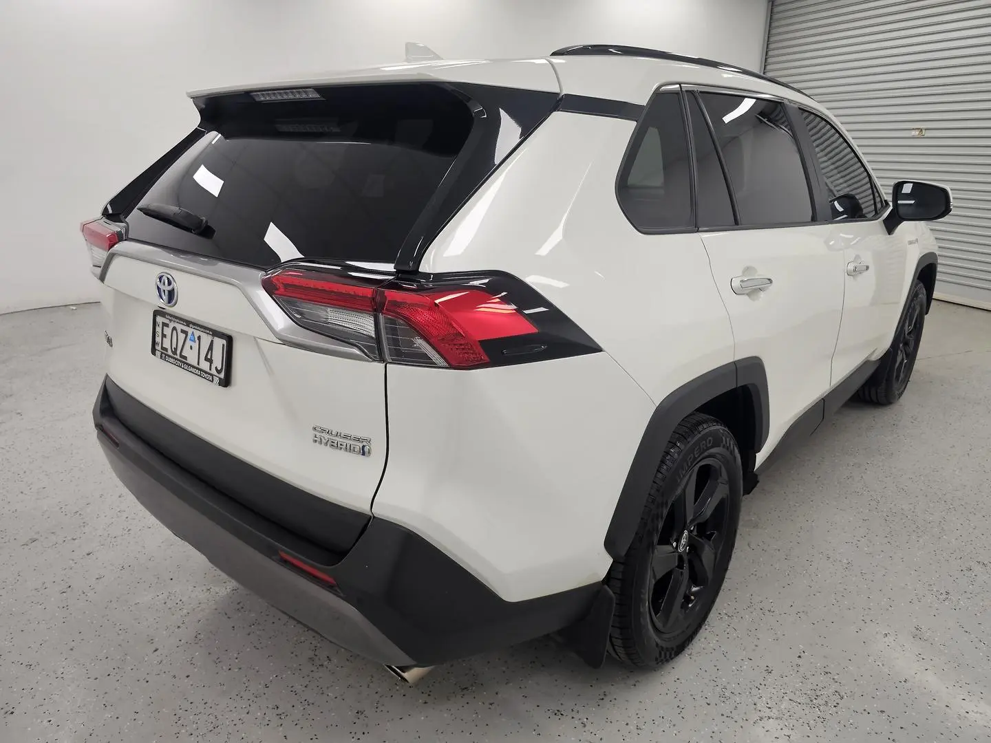 2021 Toyota RAV4 Gallery Image 3
