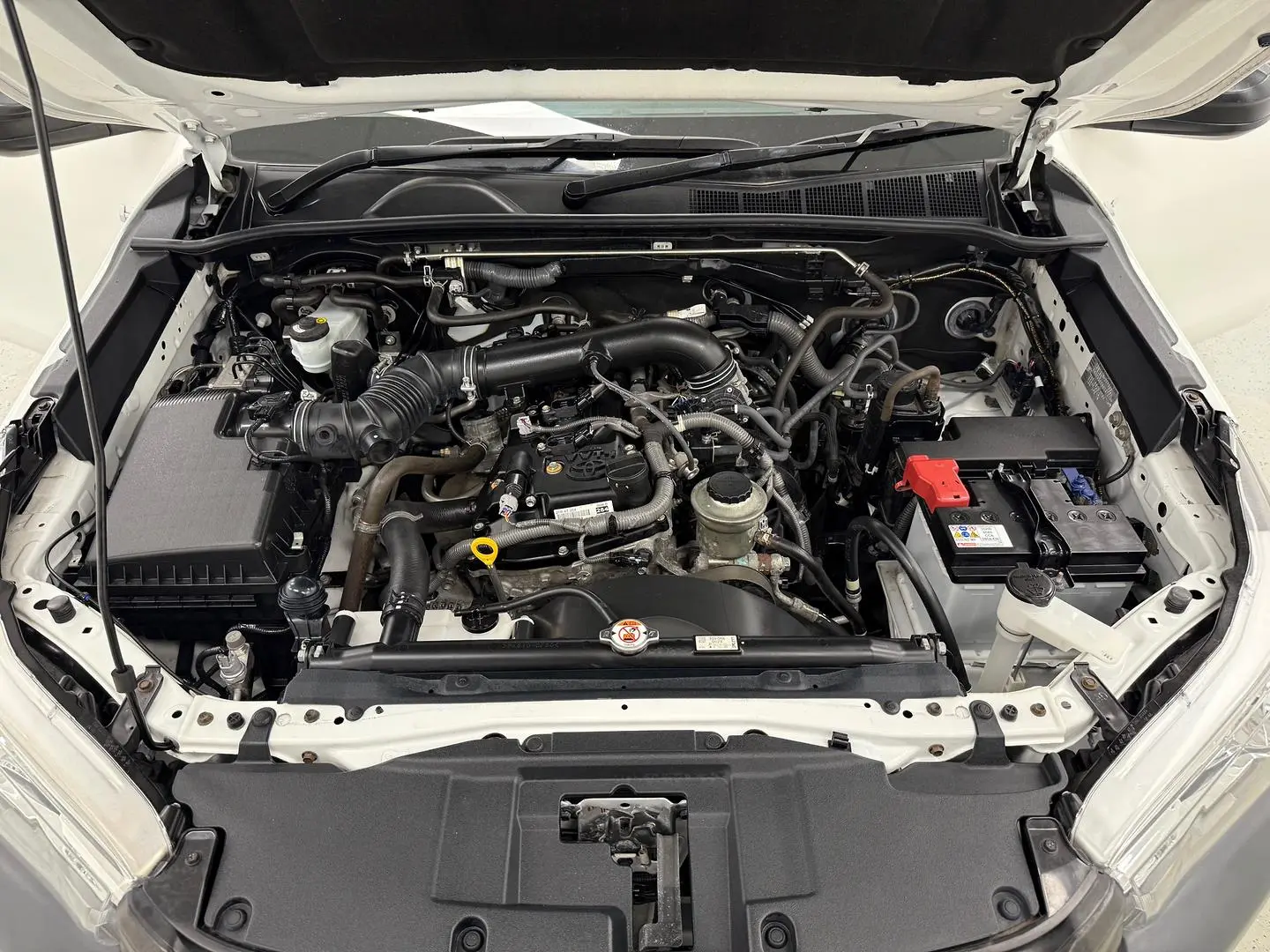 2018 Toyota Hilux Gallery Image 23