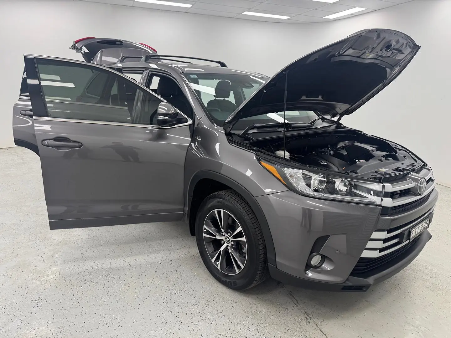 2019 Toyota Kluger Gallery Image 7