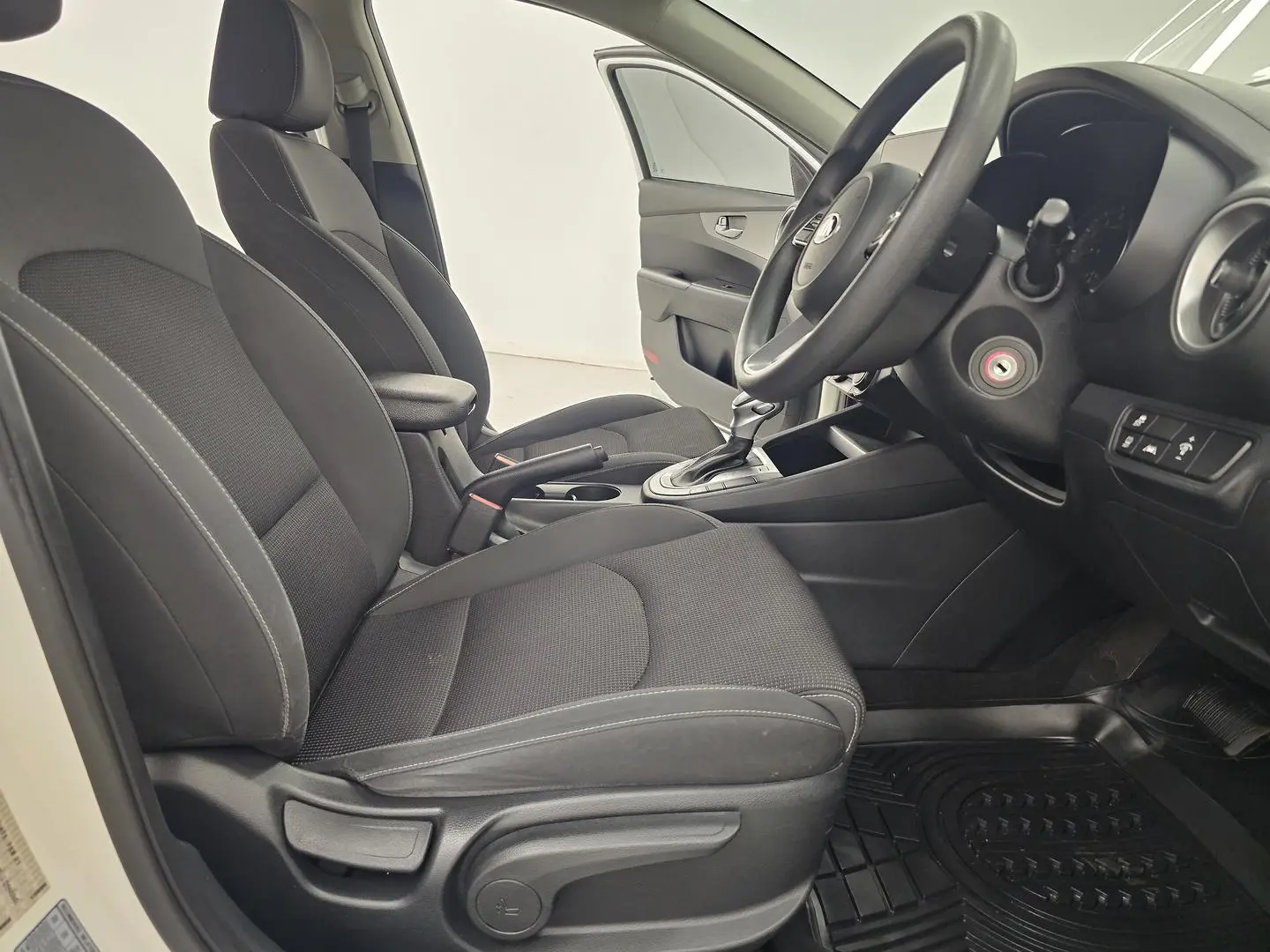 2021 Kia Cerato Gallery Image 24