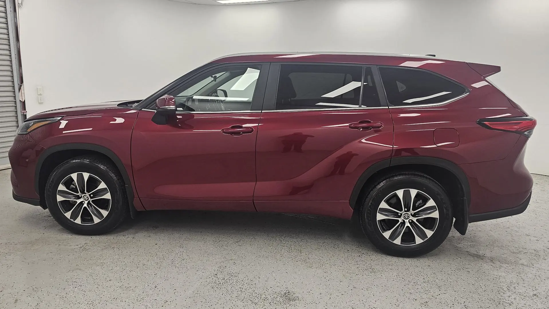 2023 Toyota Kluger Gallery Image 6