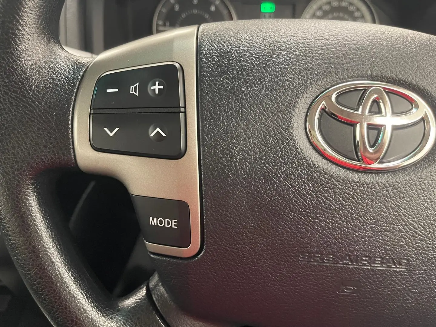 2010 Toyota Landcruiser Gallery Image 31