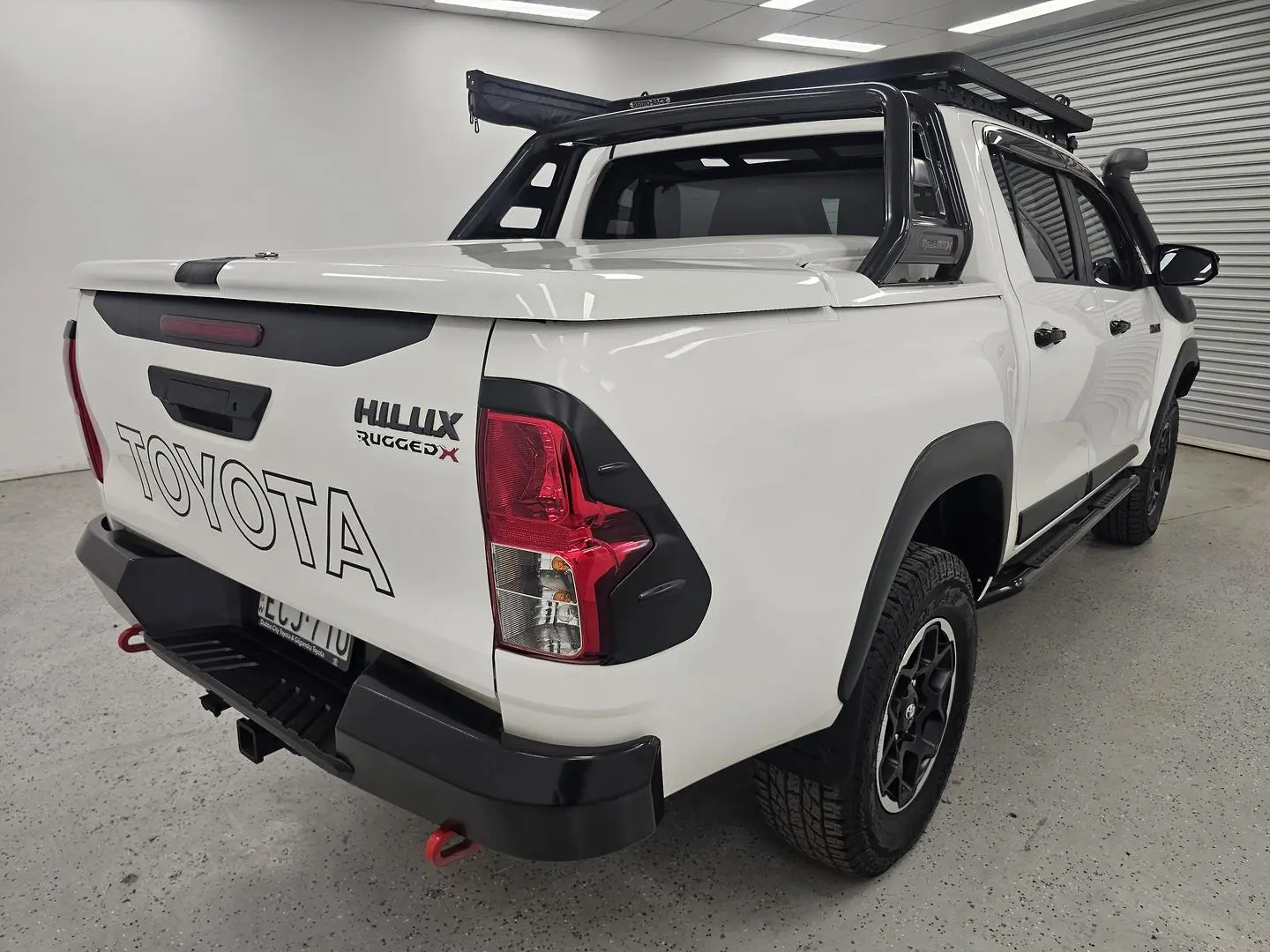 2019 Toyota Hilux Gallery Image 3