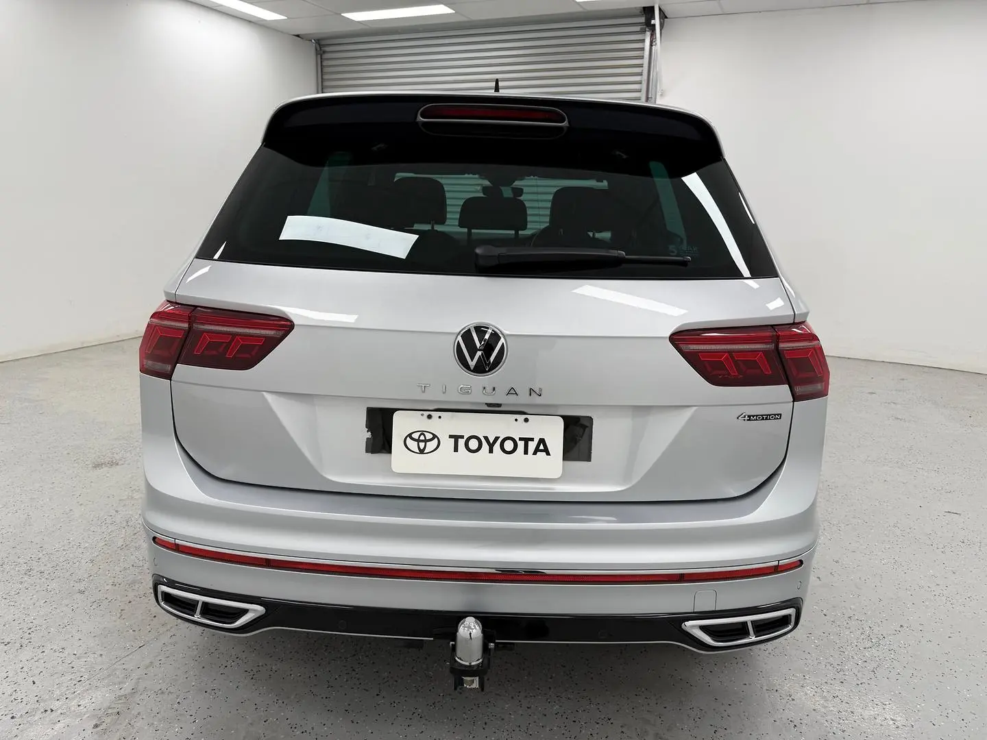 2021 Volkswagen Tiguan Gallery Image 4