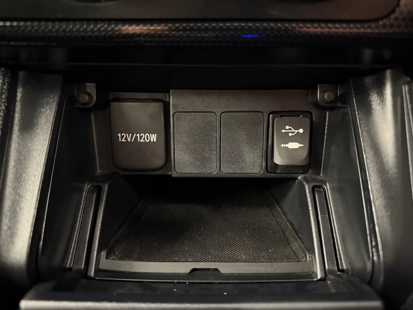 2016 Toyota Corolla Gallery Image 32