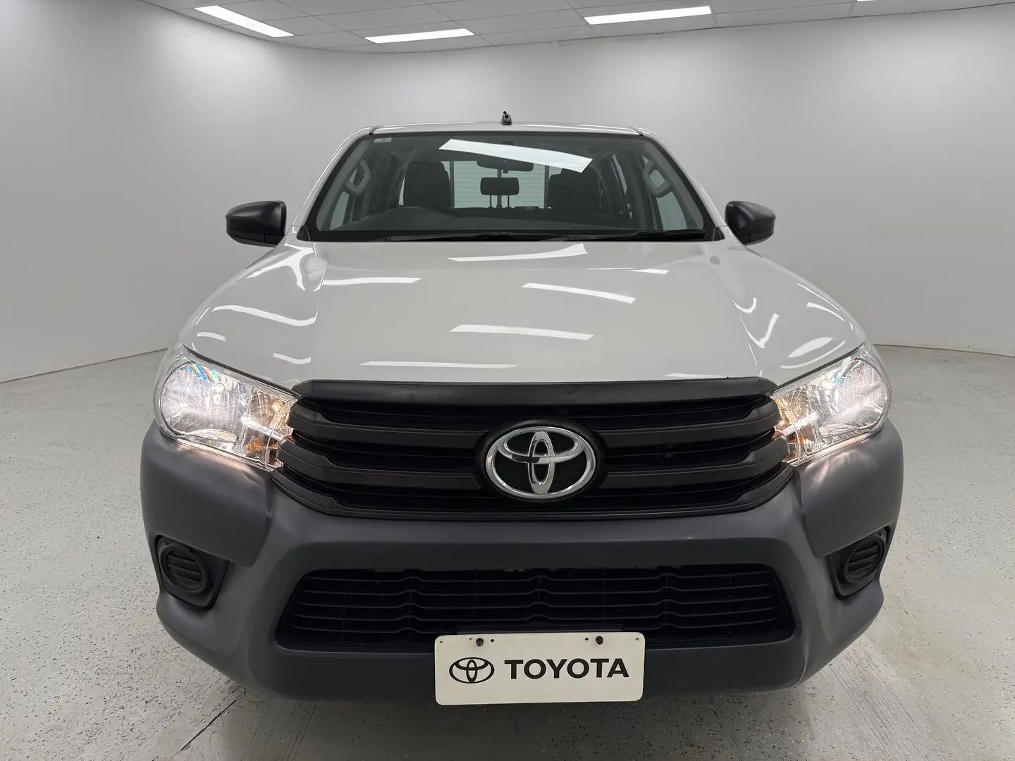 2018 Toyota Hilux Gallery Image 37