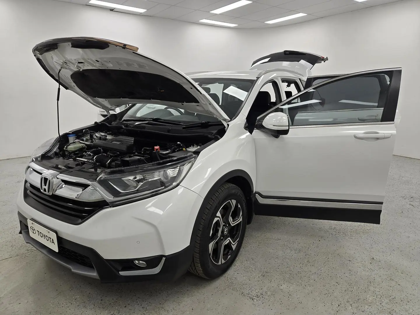 2019 Honda CR-V Gallery Image 14