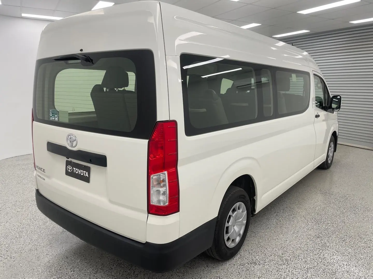 2019 Toyota Hiace Gallery Image 3