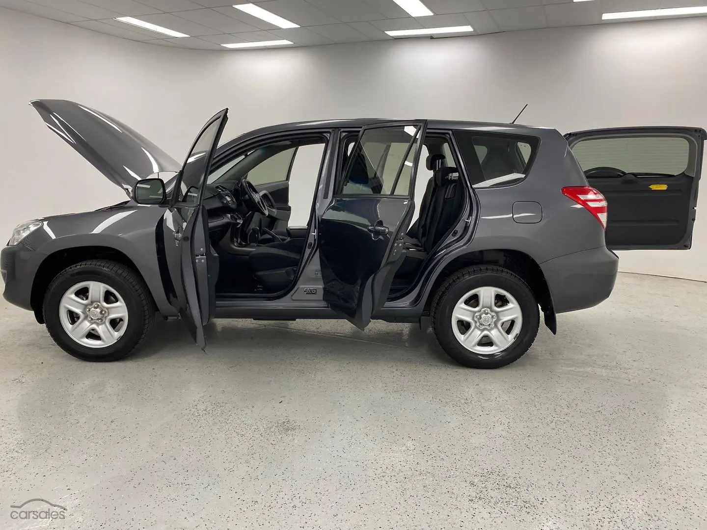 2012 Toyota RAV4 Image 14