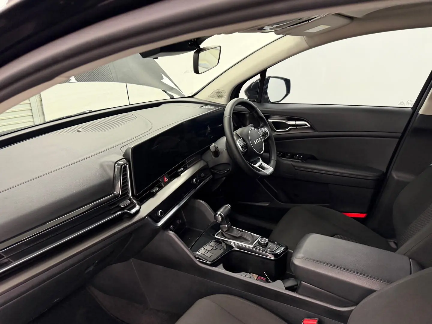 2024 Kia Sportage Gallery Image 26