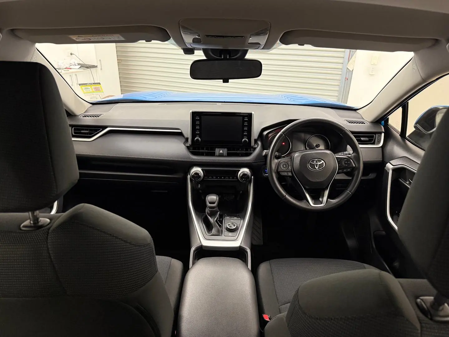 2021 Toyota RAV4 Gallery Image 23