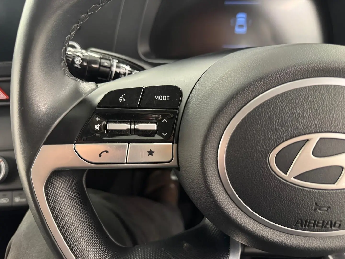 2024 Hyundai i30 Gallery Image 17