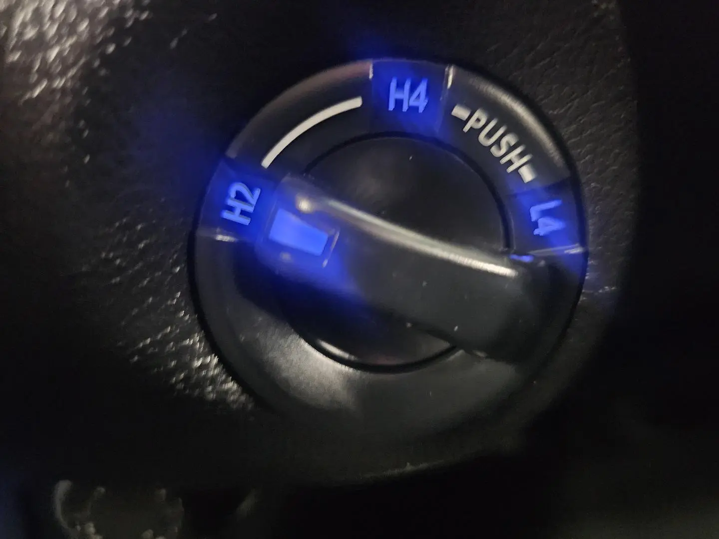 2018 Toyota Hilux Gallery Image 37