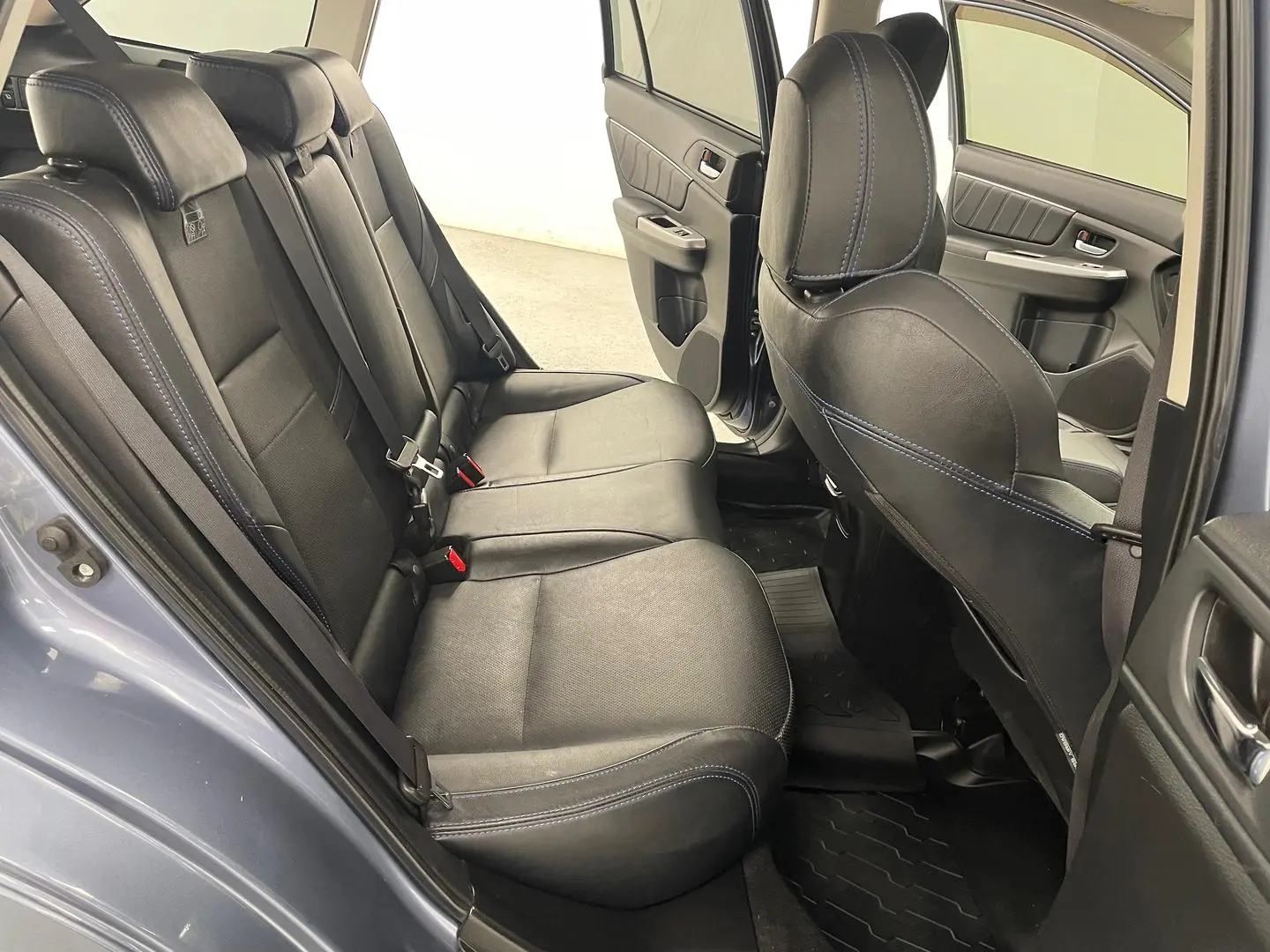 2017 Subaru Levorg Gallery Image 21
