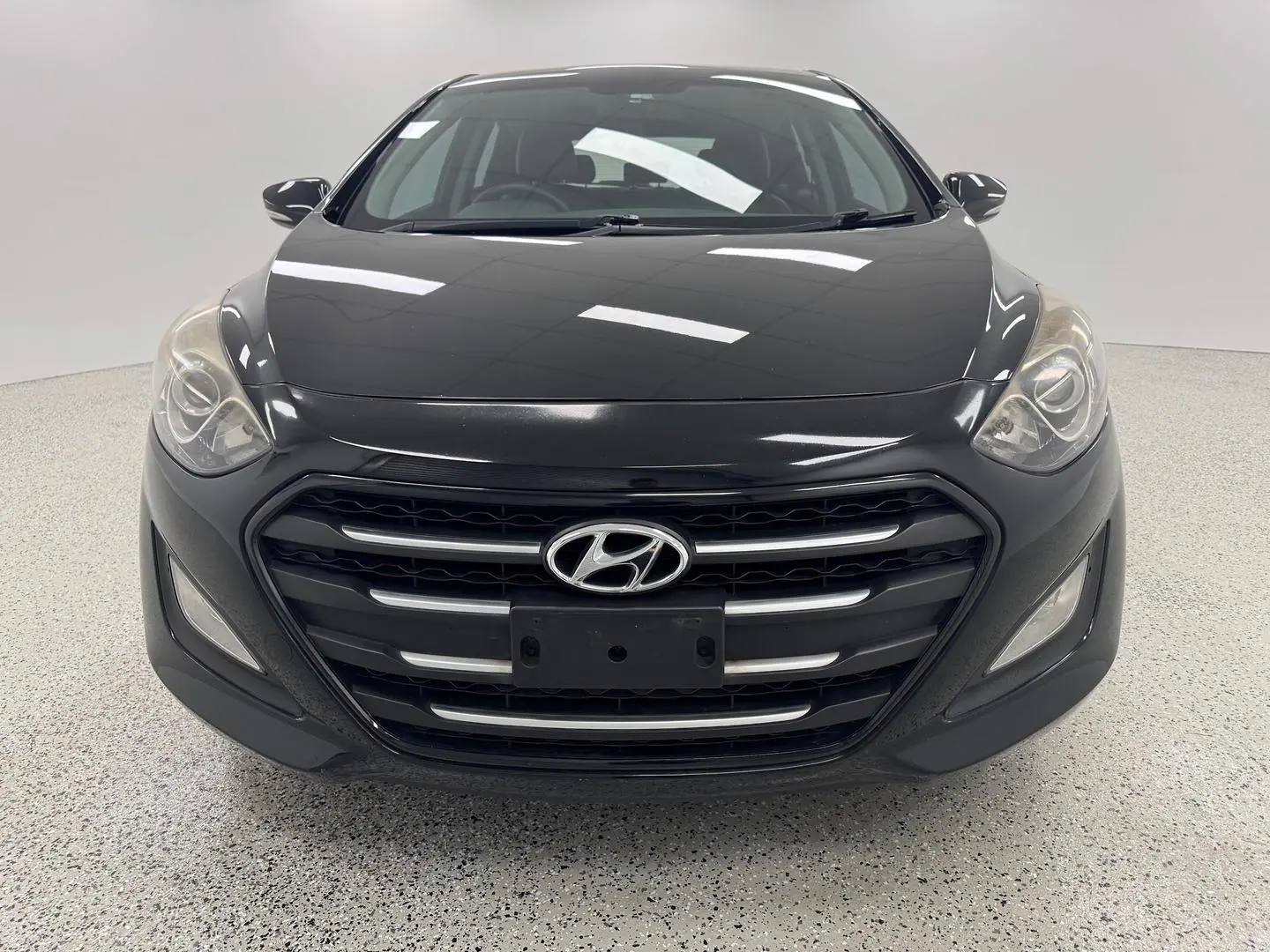 2016 Hyundai i30 Gallery Image 8