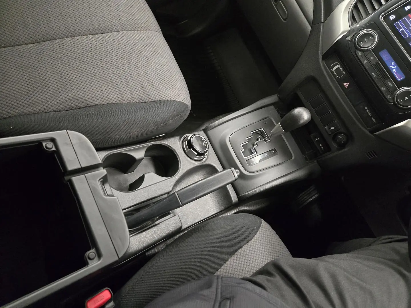 2018 Mitsubishi Triton Gallery Image 32