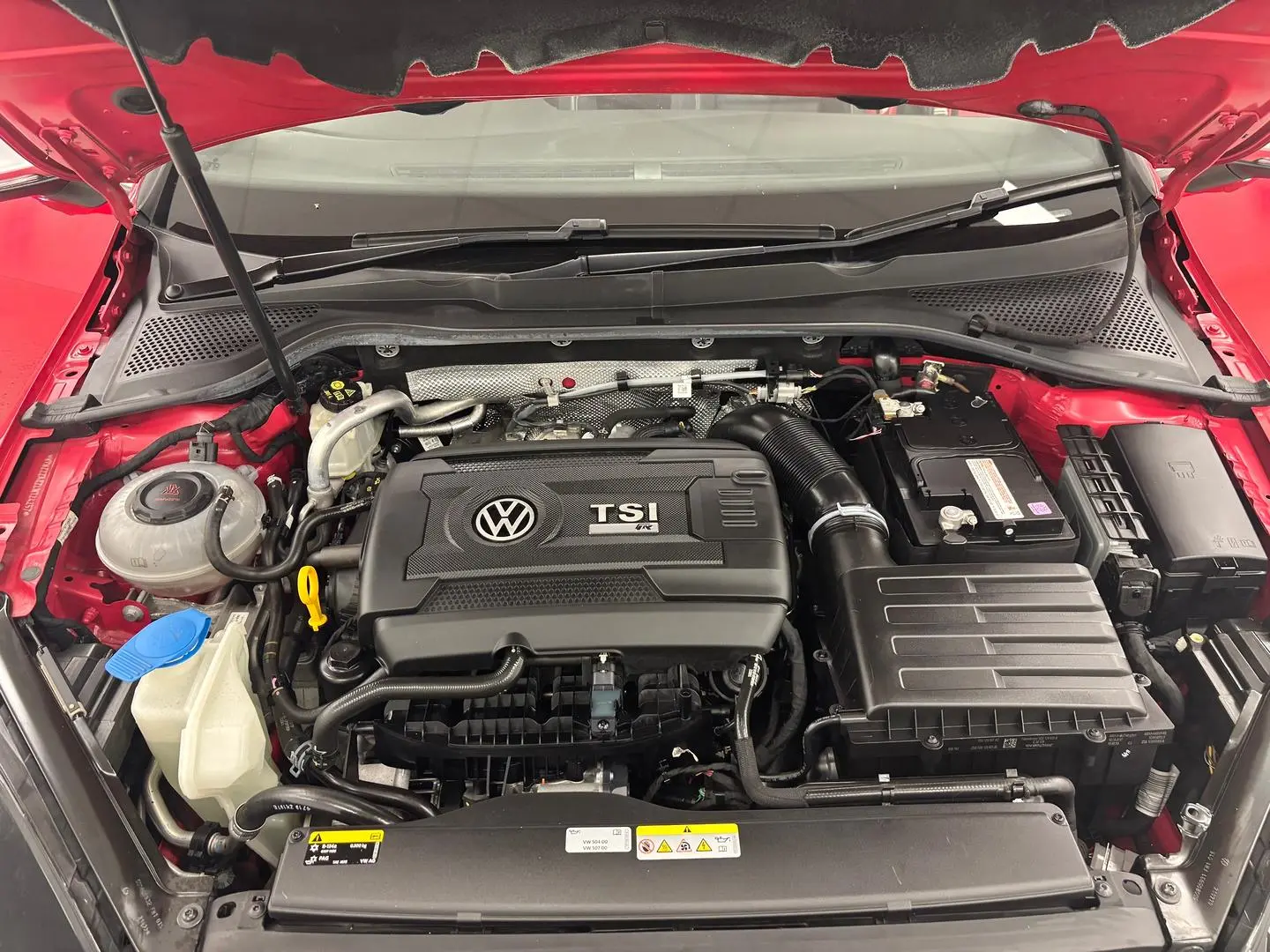 2020 Volkswagen Golf Gallery Image 15