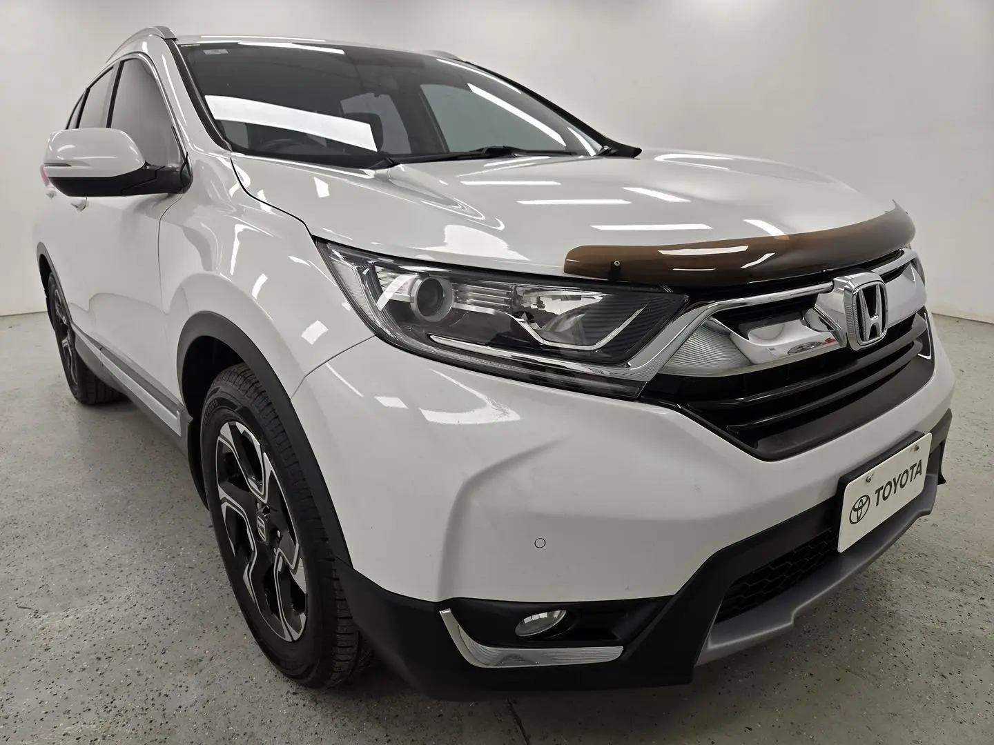 2019 Honda CR-V Gallery Image 1
