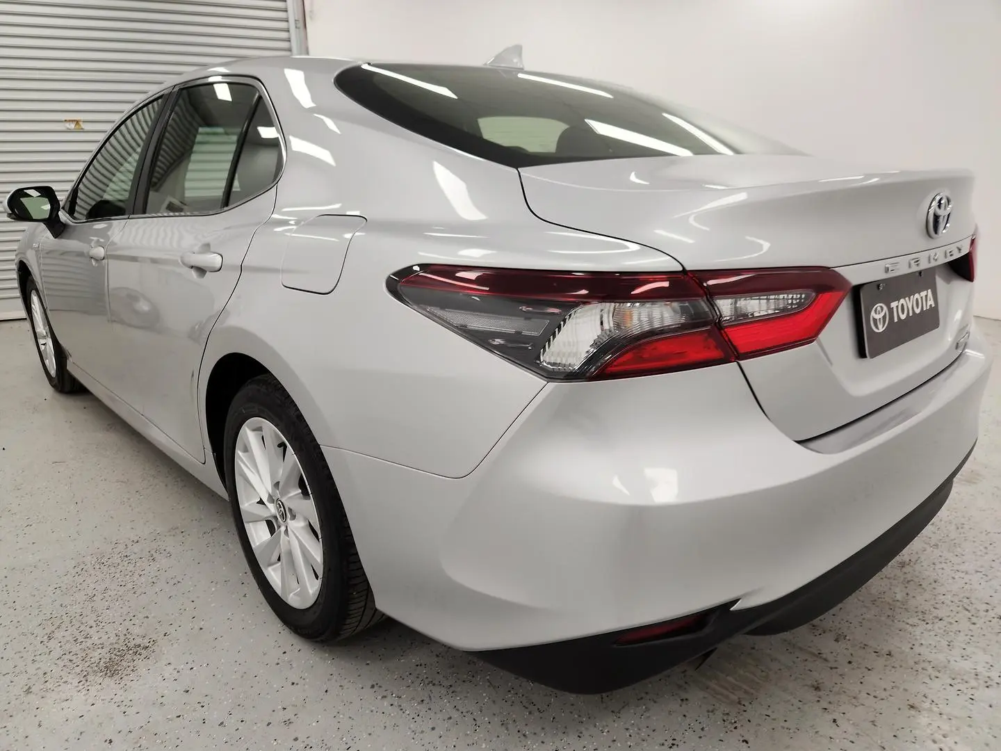 2023 Toyota Camry Gallery Image 5