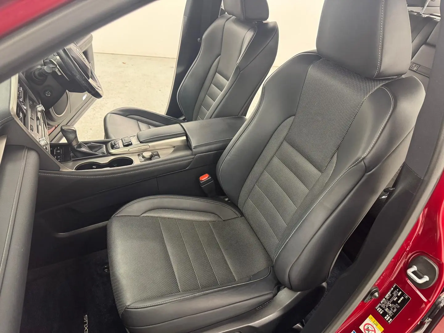 2016 Lexus RX Gallery Image 32