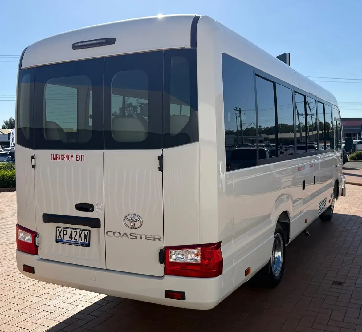 2025 Toyota Coaster Gallery Image 30