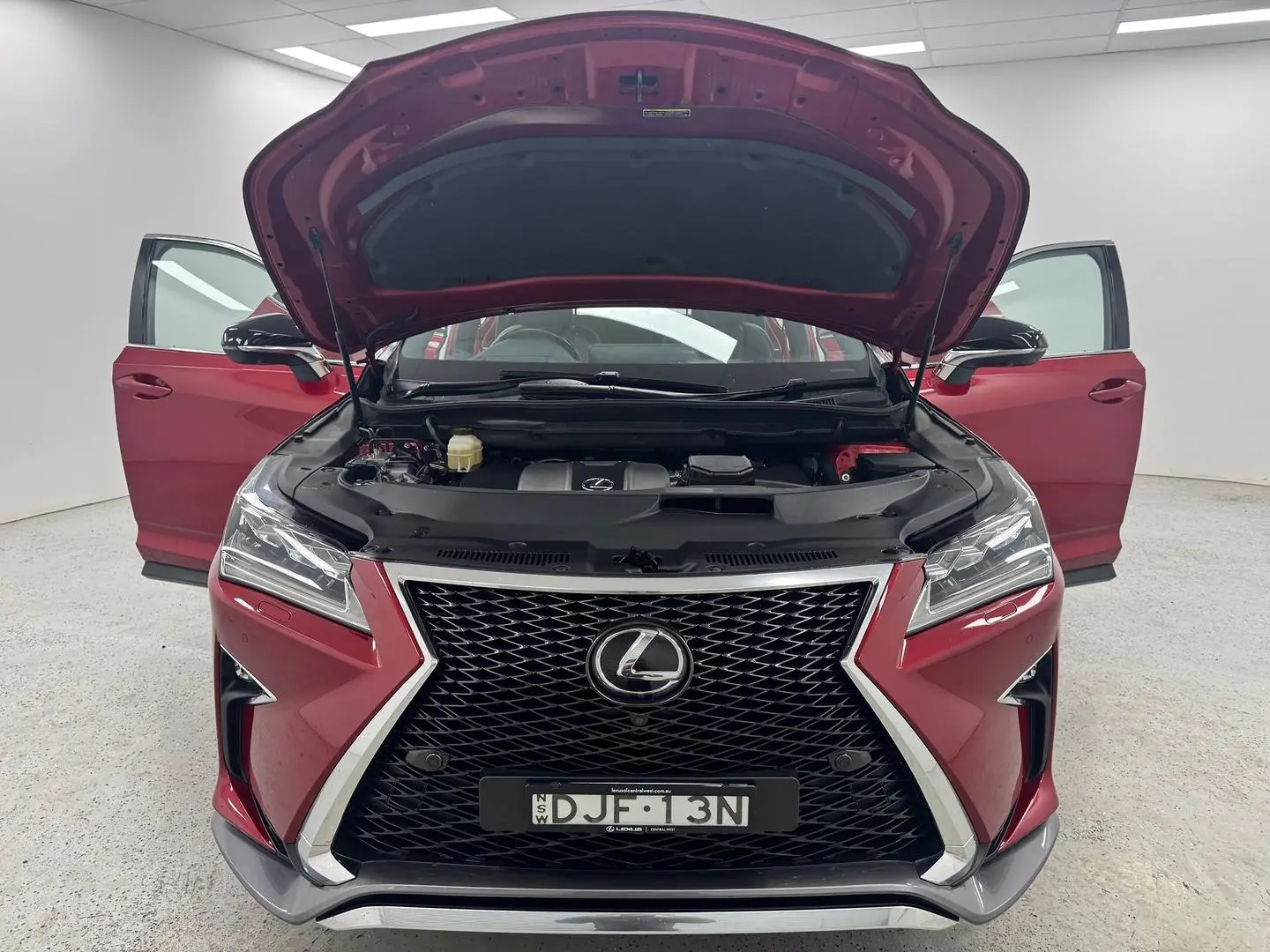 2016 Lexus RX Gallery Image 13