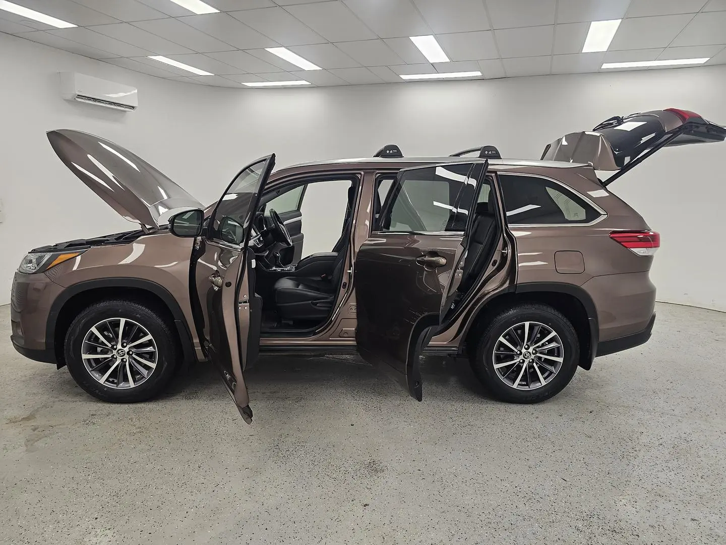 2019 Toyota Kluger Gallery Image 10