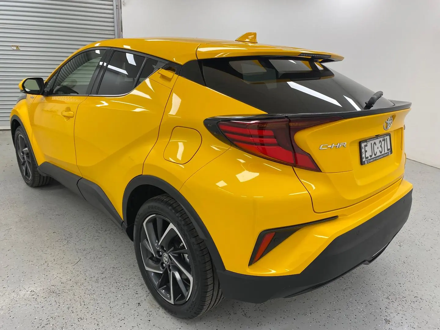 2019 Toyota C-HR Image 5