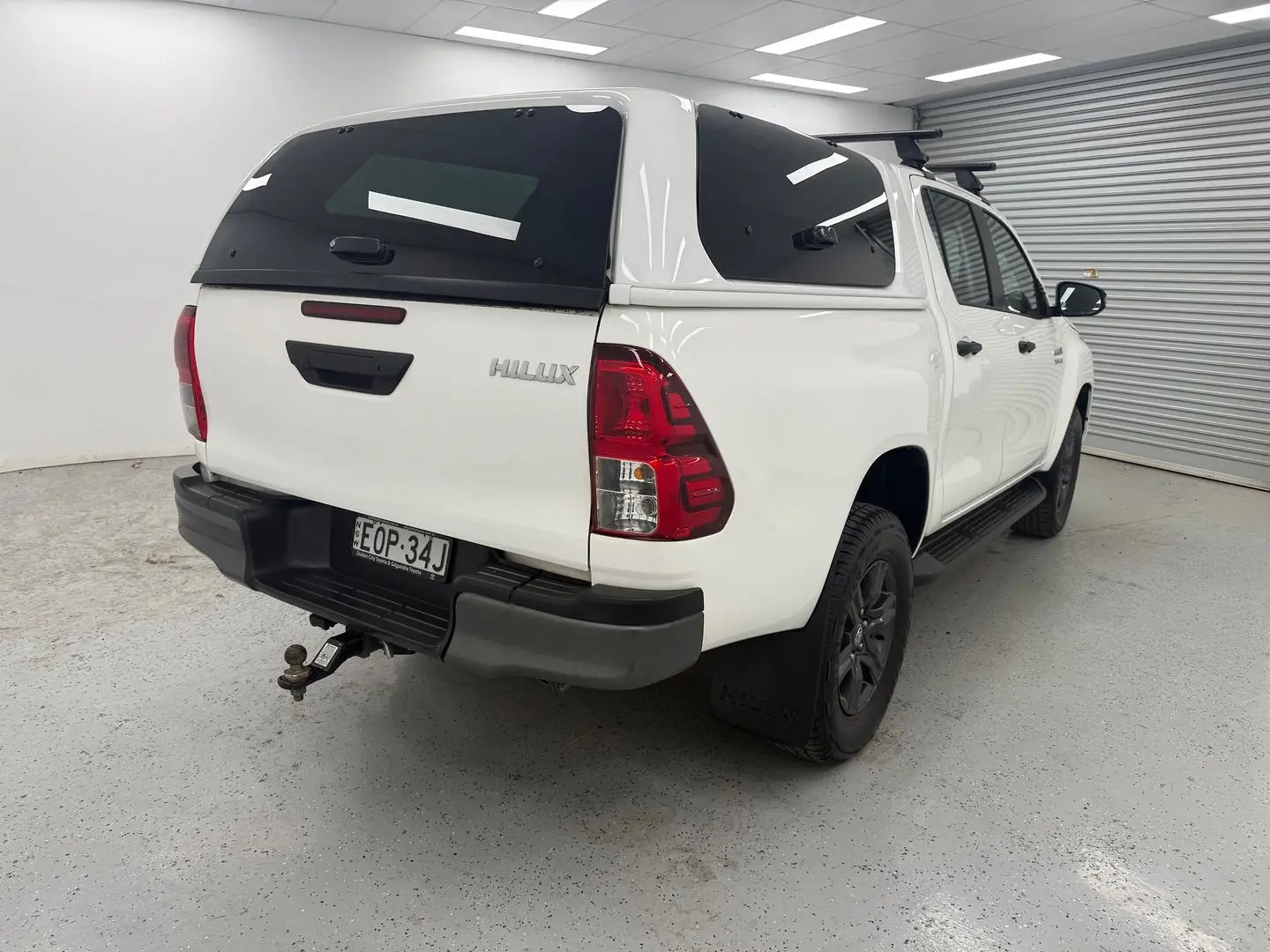 2021 Toyota Hilux Gallery Image 3