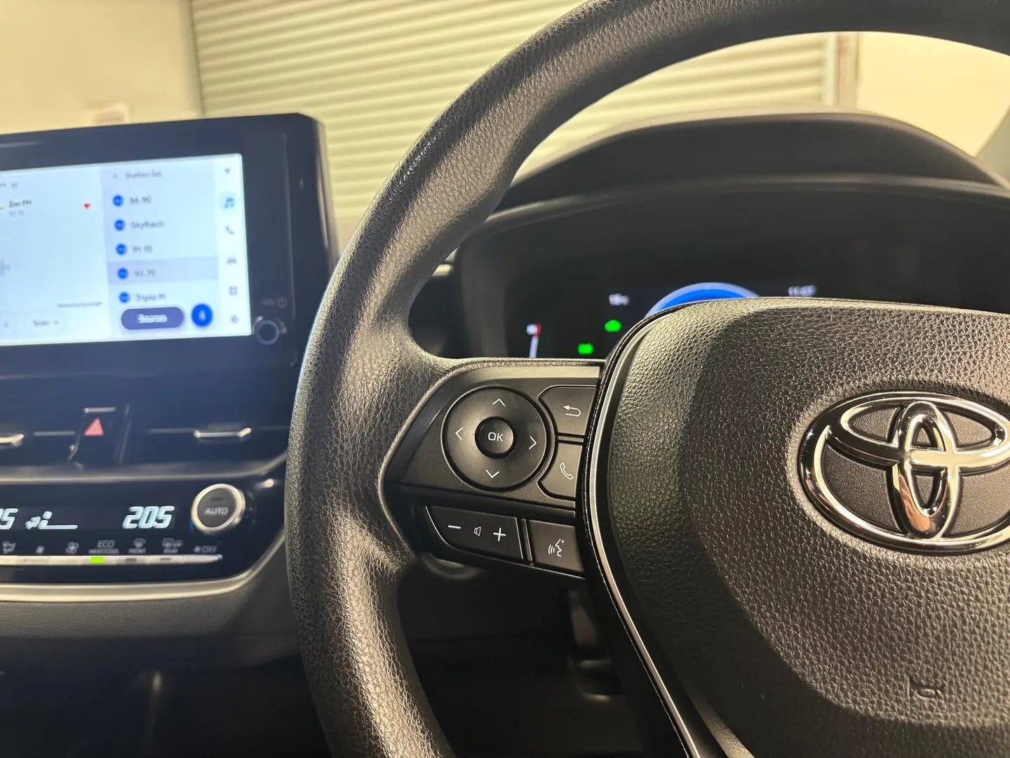 2023 Toyota Corolla Gallery Image 25