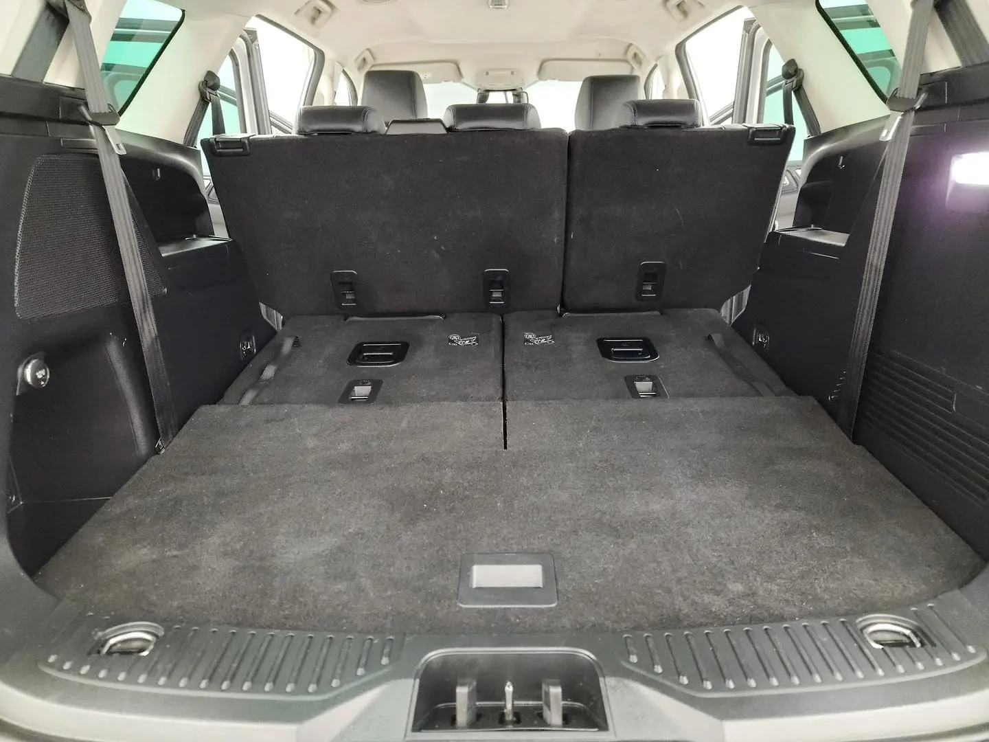 2021 Ford Everest Gallery Image 20