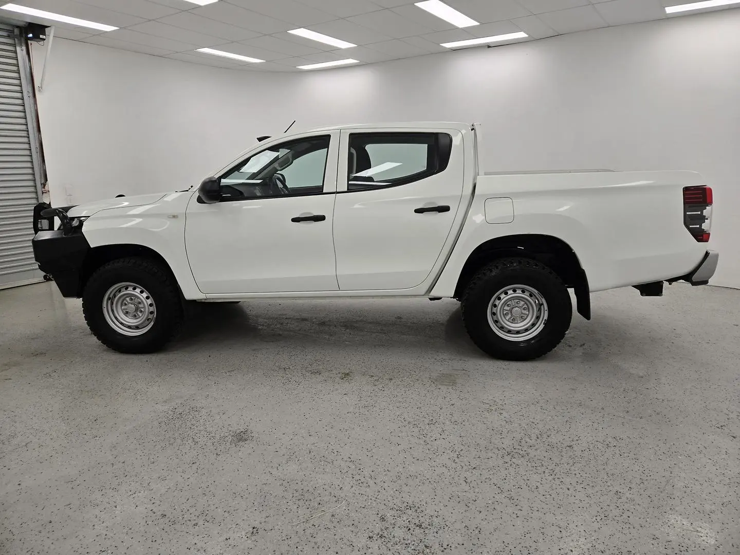 2019 Mitsubishi Triton Gallery Image 6