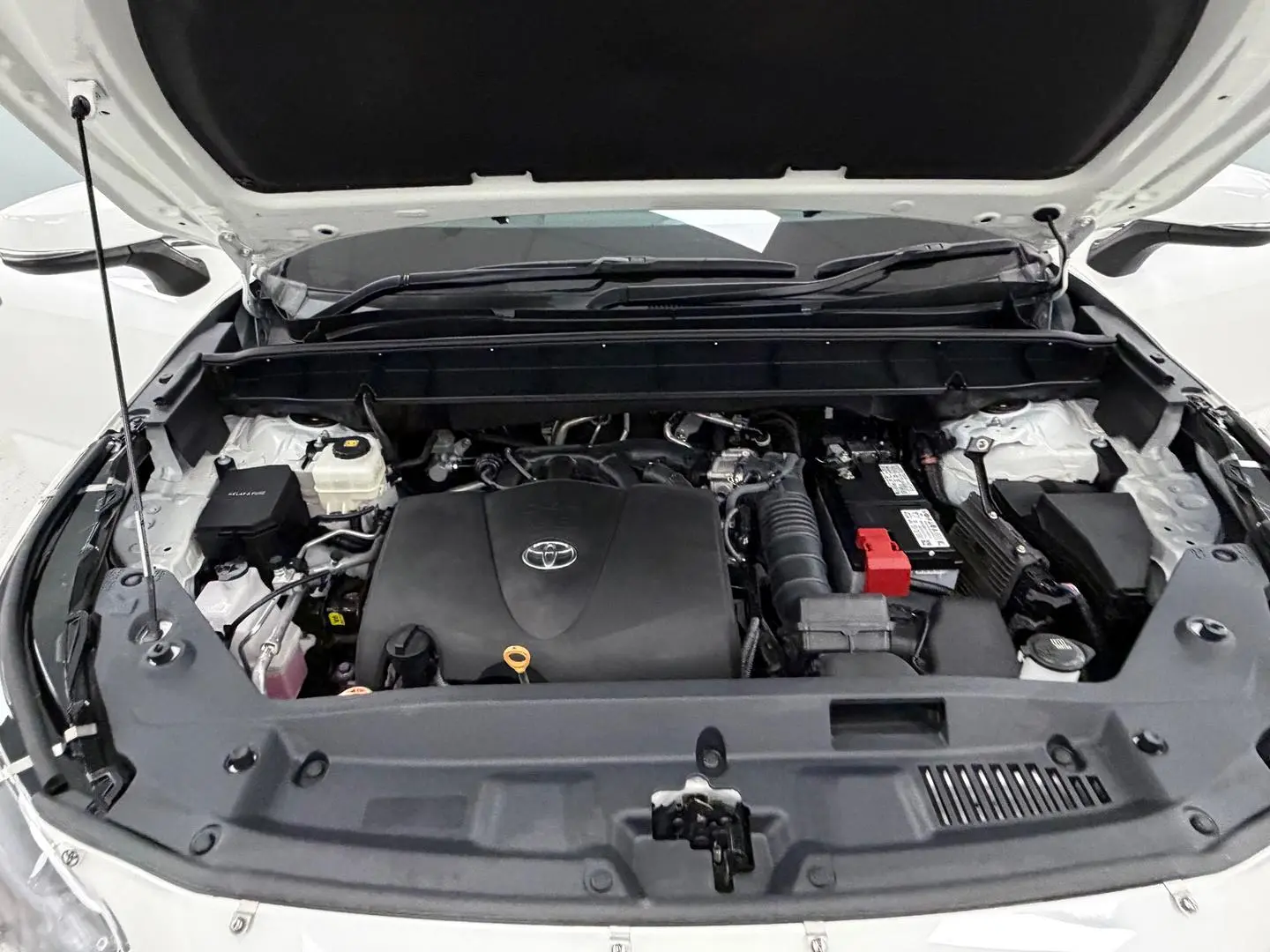 2021 Toyota Kluger Gallery Image 13