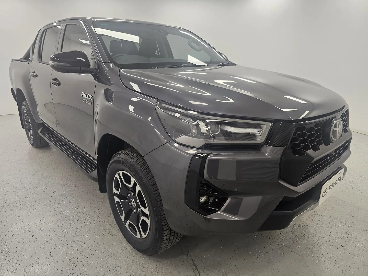 2024 Toyota Hilux Gallery Image 1