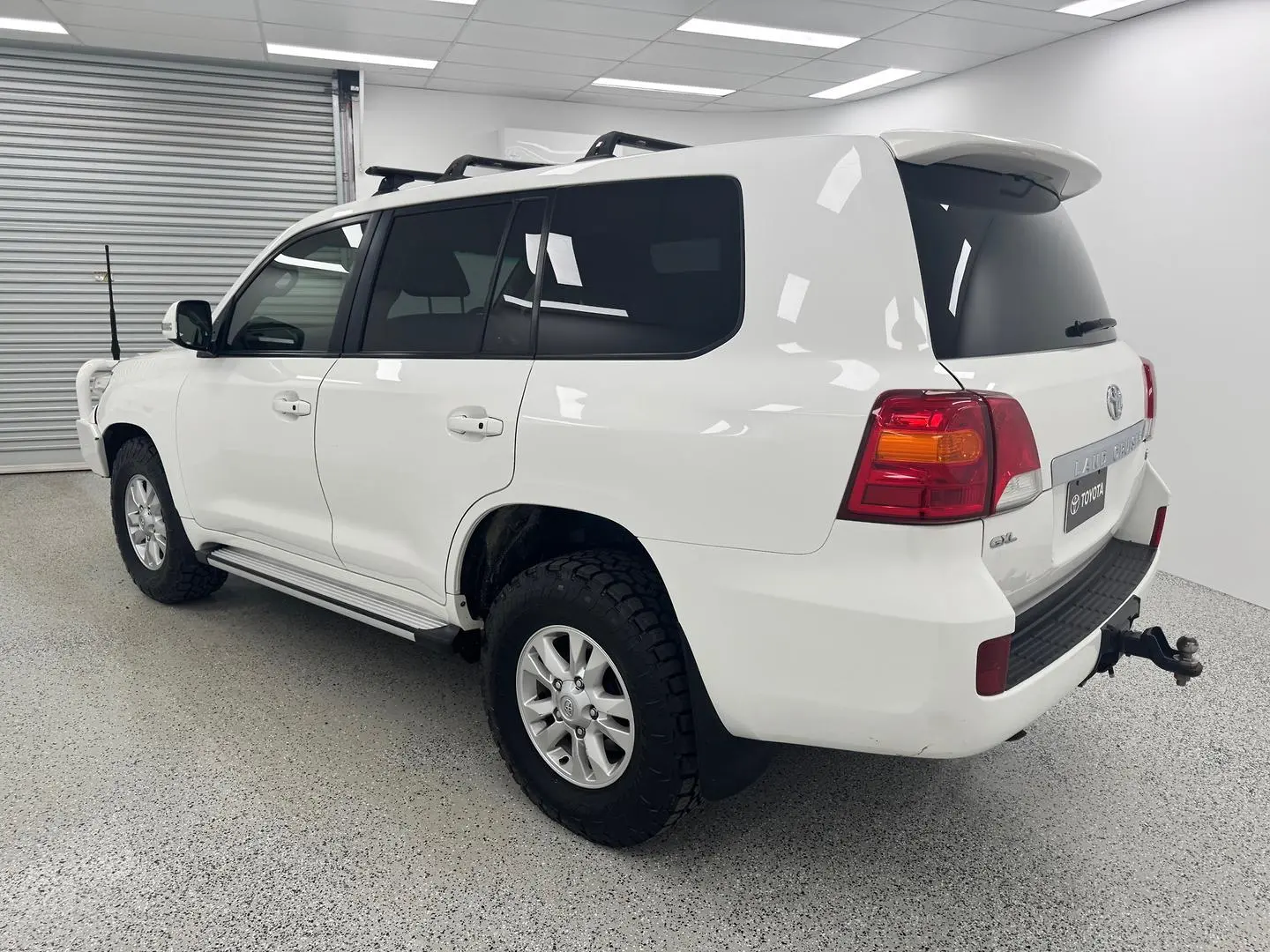 2015 Toyota Landcruiser Gallery Image 5