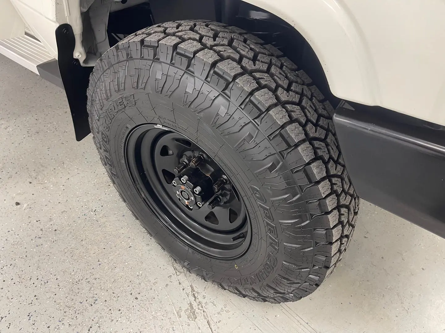 2023 Toyota Landcruiser Gallery Image 16