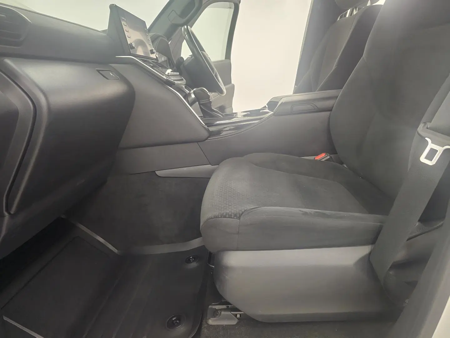 2023 Toyota Landcruiser Gallery Image 12