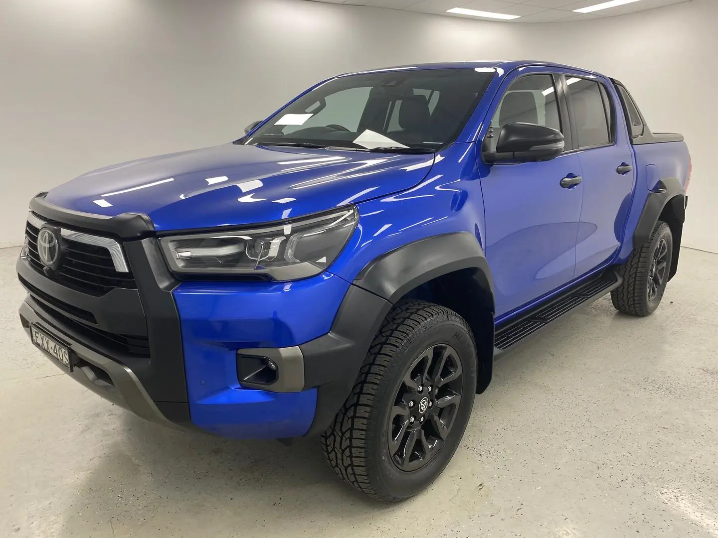 2022 Toyota Hilux Gallery Image 7