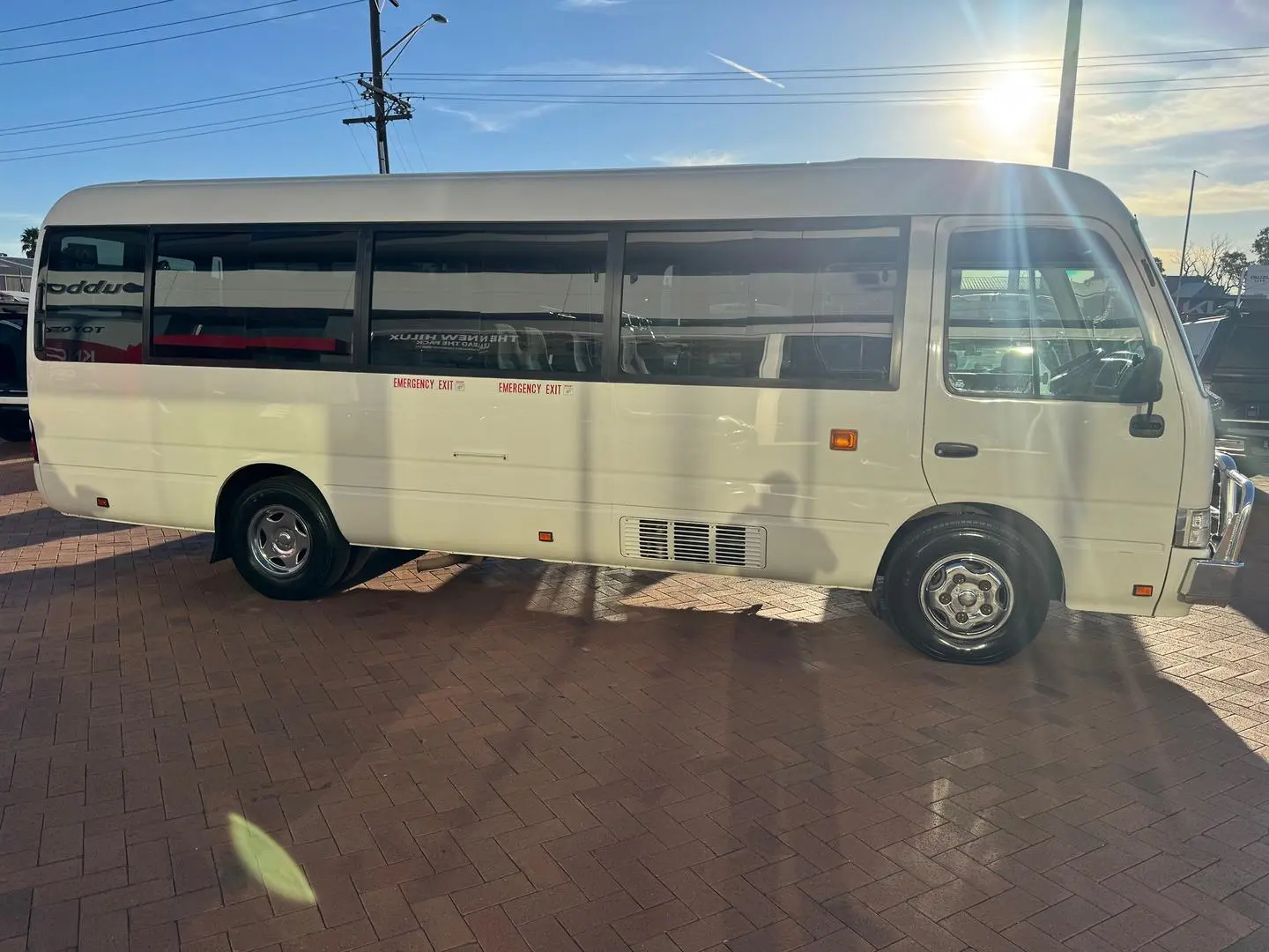 2014 Toyota Coaster Gallery Image 2