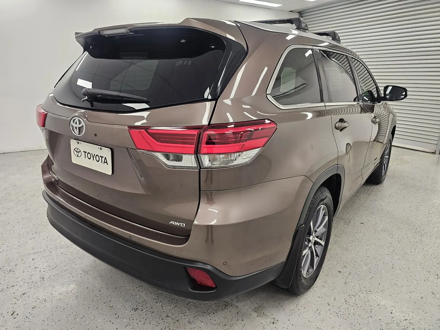 2019 Toyota Kluger Gallery Image 3