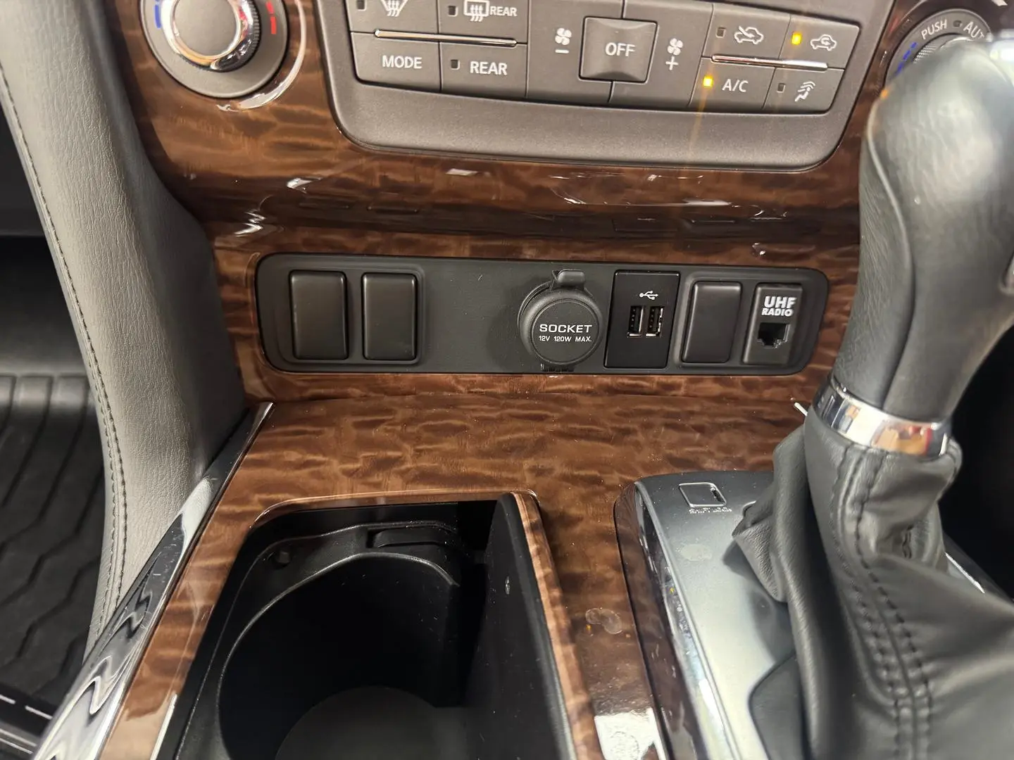 2021 Nissan Patrol Gallery Image 26