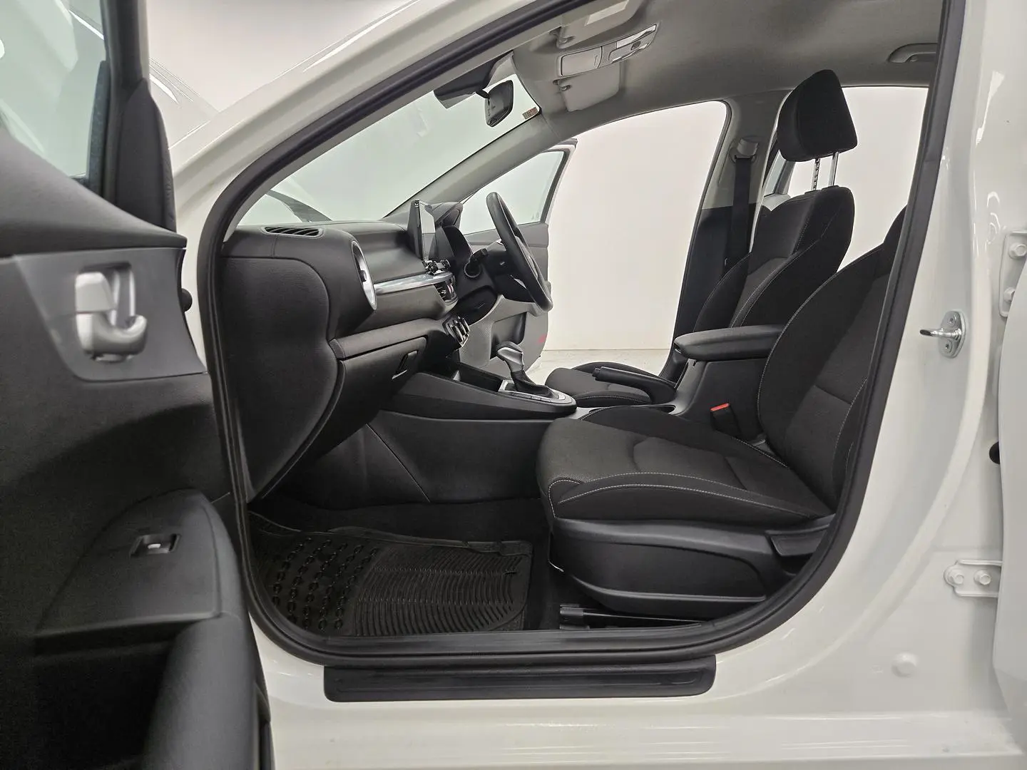 2023 Kia Cerato Gallery Image 18