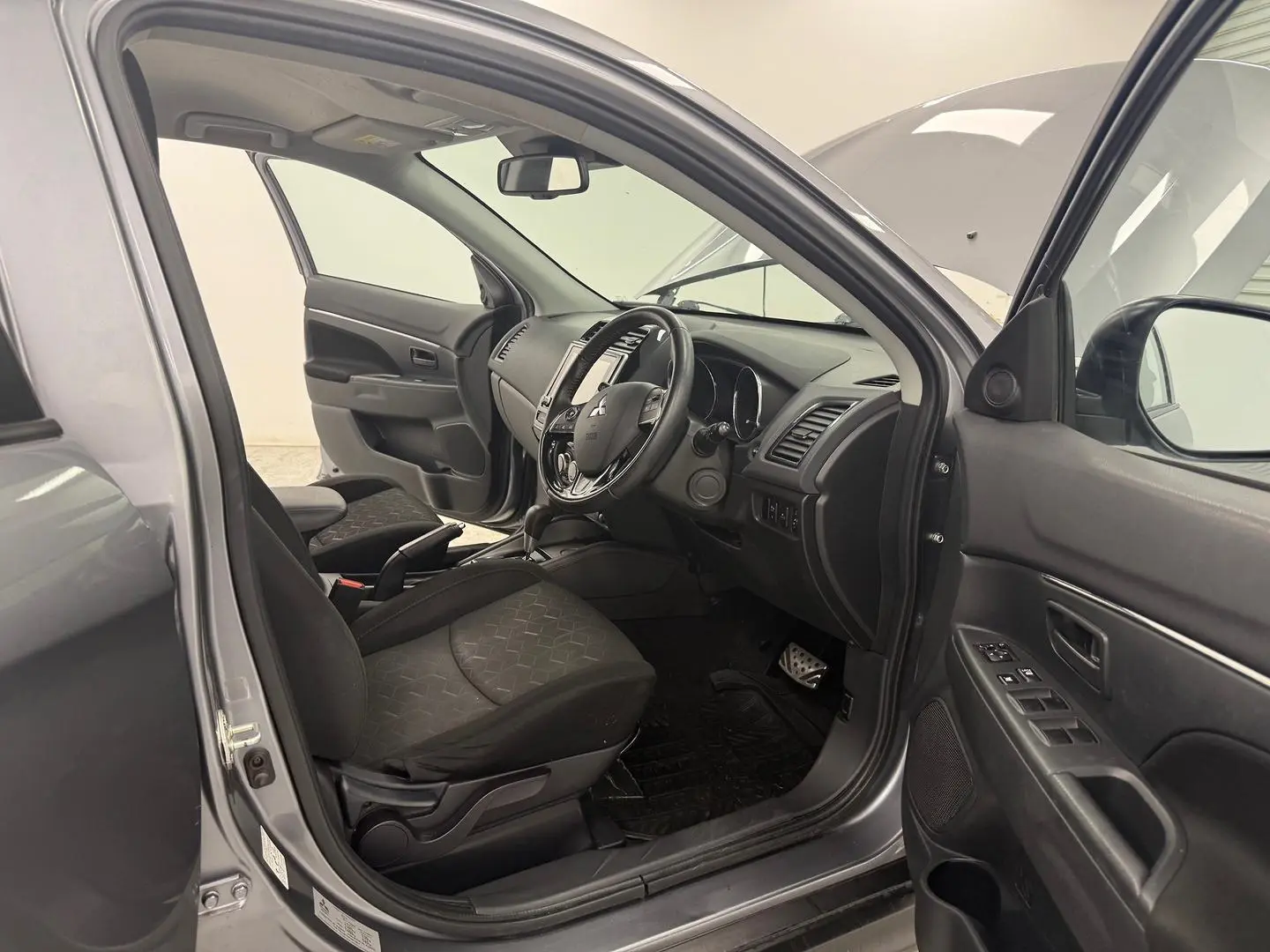 2020 Mitsubishi ASX Gallery Image 19