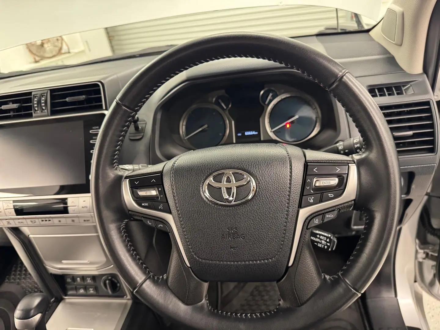 2021 Toyota Landcruiser Prado Gallery Image 17