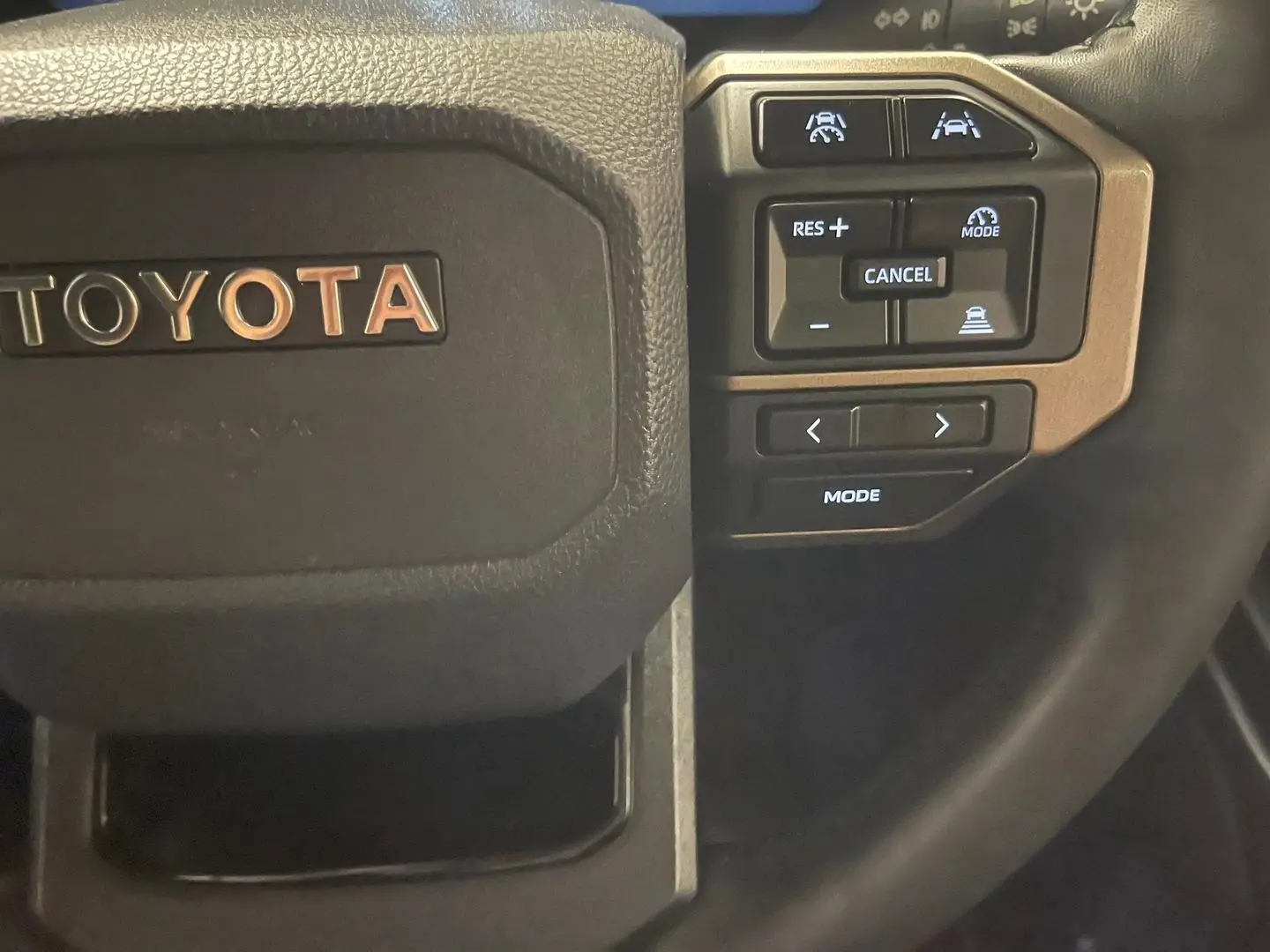 2024 Toyota Landcruiser Prado Gallery Image 36