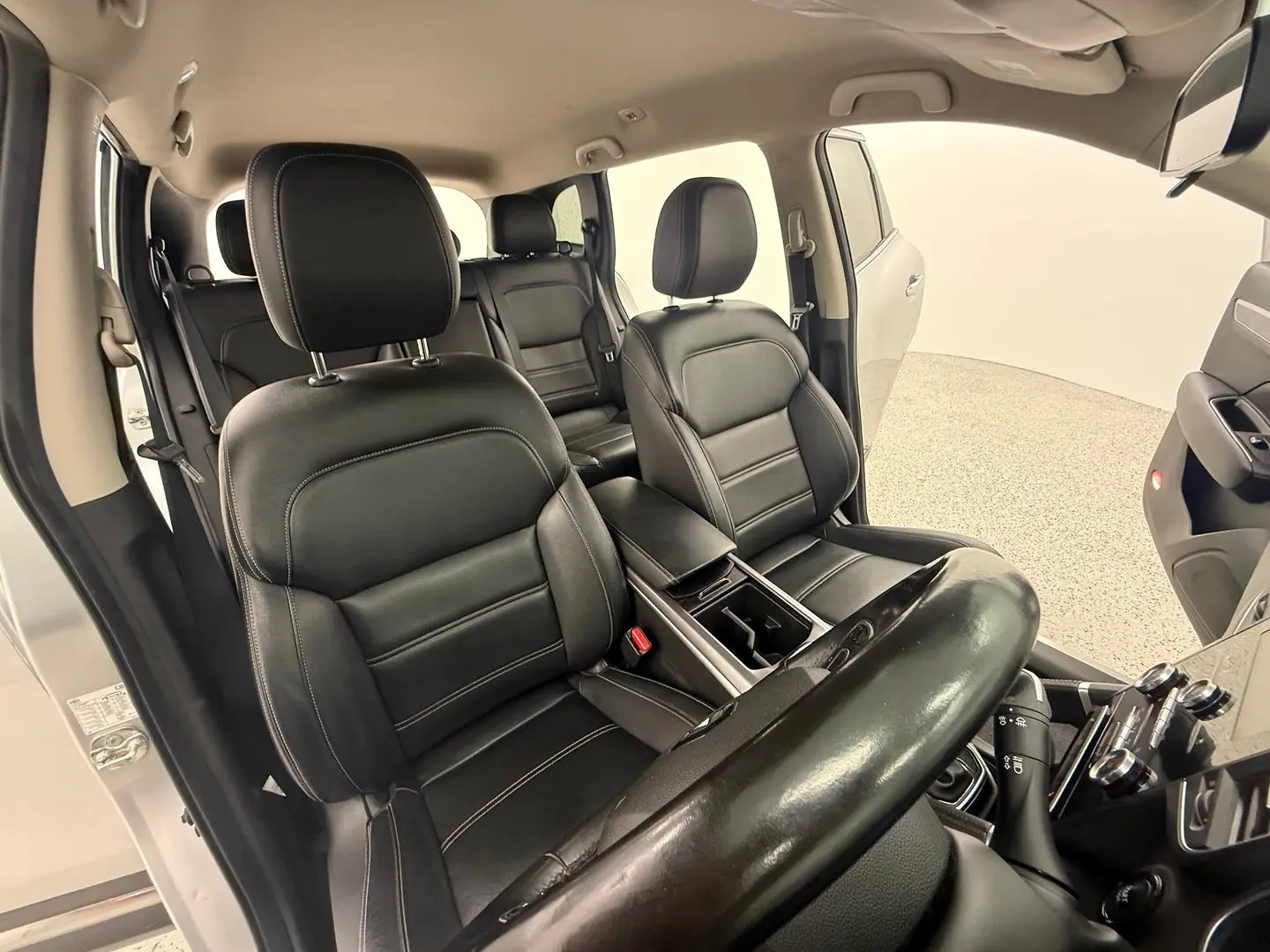 2018 Renault Koleos Gallery Image 21