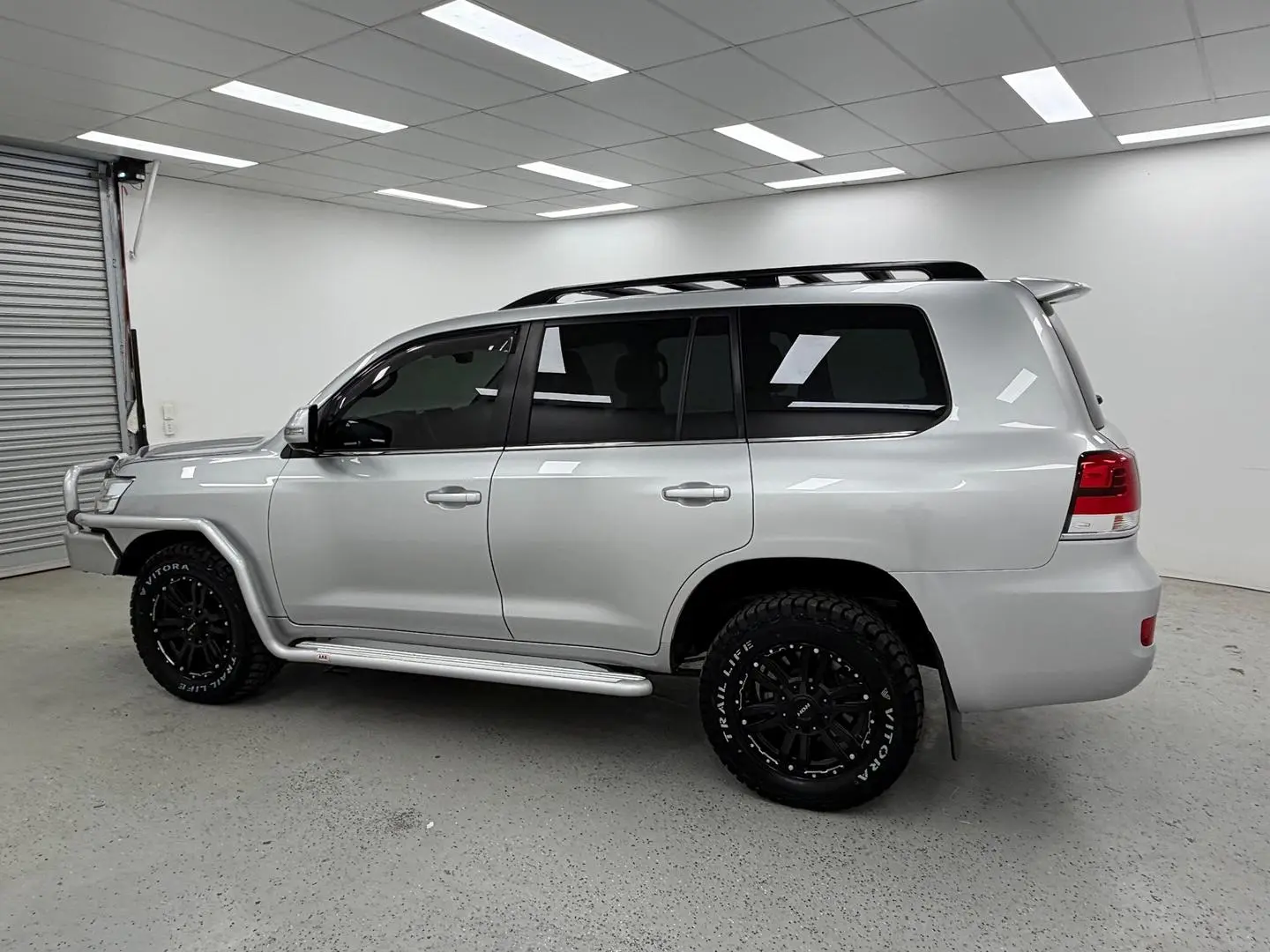 2018 Toyota Landcruiser Gallery Image 5