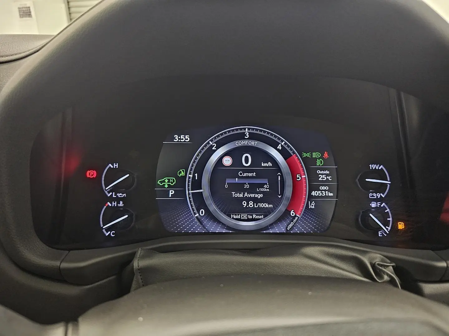 2023 Lexus LX Gallery Image 32