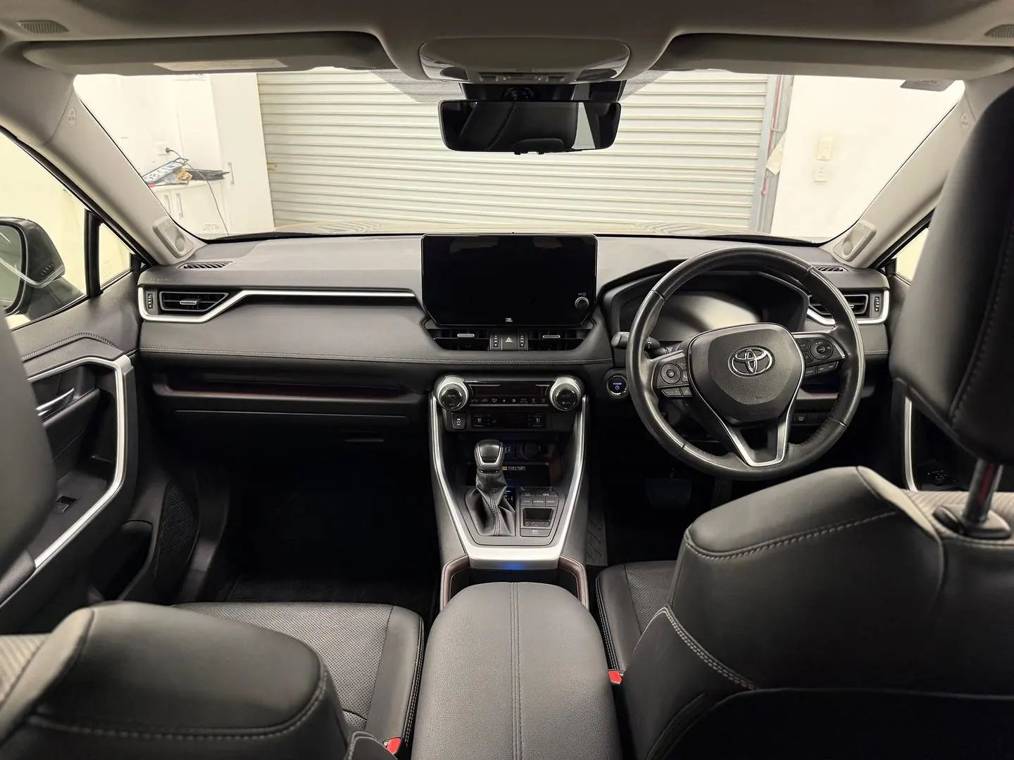 2023 Toyota RAV4 Gallery Image 25